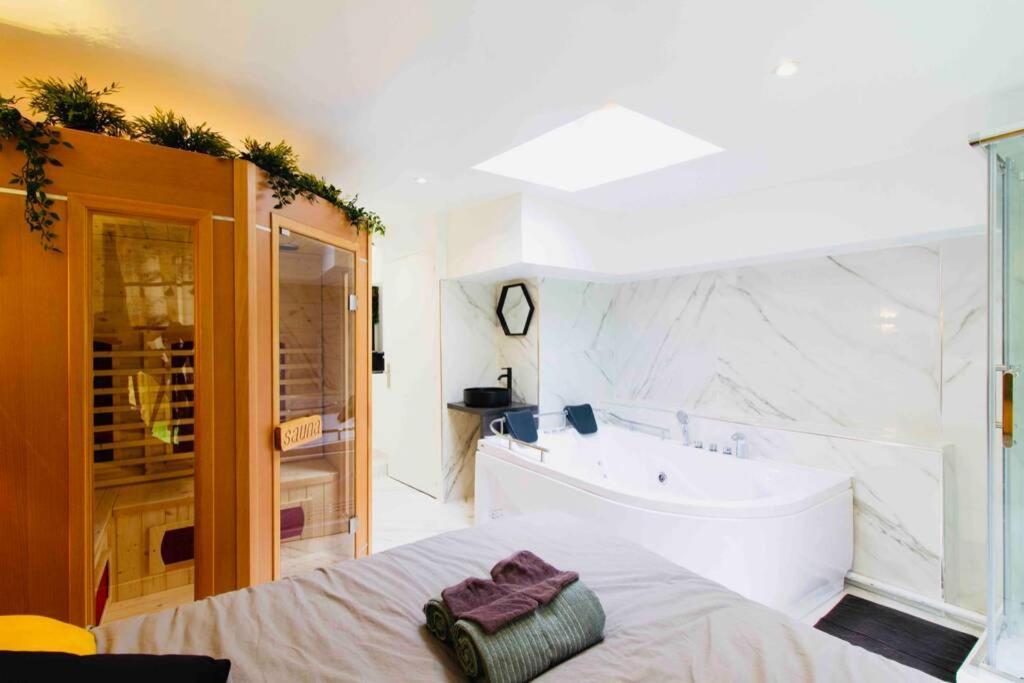 Soothing Jungle Spa Rouen Exterior foto